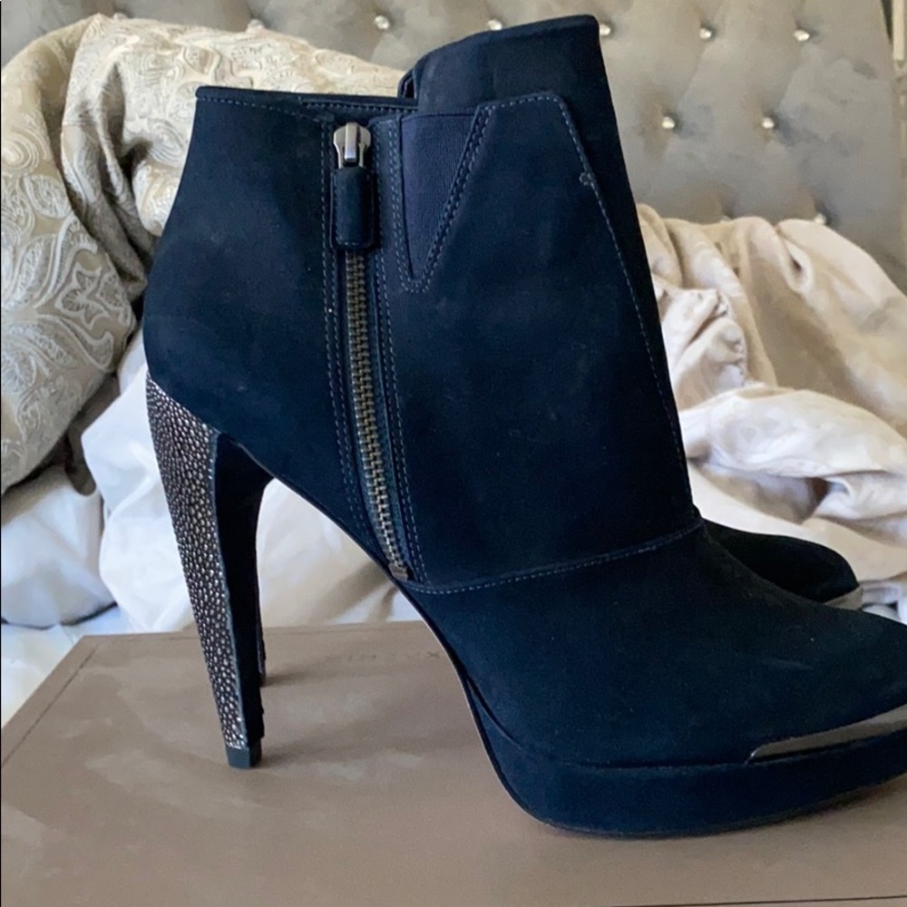 Brand new ankle boots - Picture 2 of 5